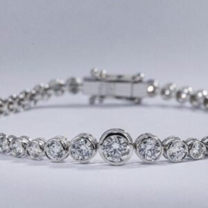 18k White Gold 17cm 8.9gms 3.15 dw